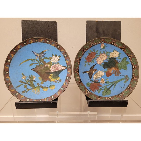 Image 1 of Pair of vintage plates in cloisonné enamel on metal, Japan