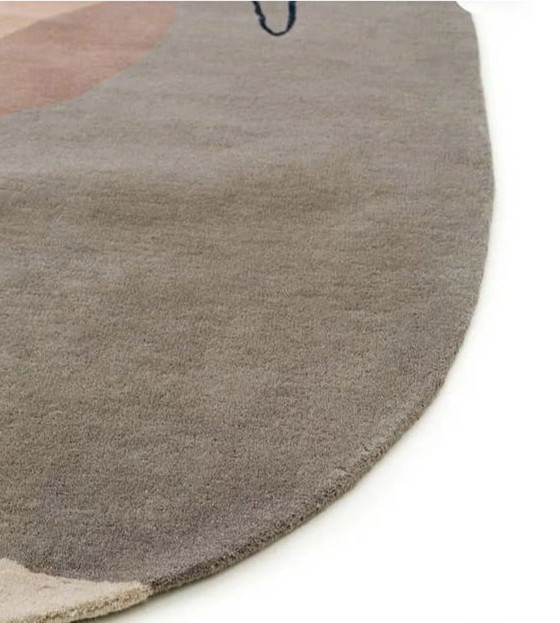 Image 1 of tapis ovale fait main