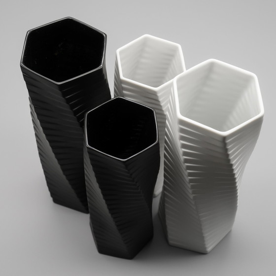 Image 1 of ROSENTHAL Studio-Line WERNER UHL Vase PISA 4× Set Bisque Porcelaine Noire 1985