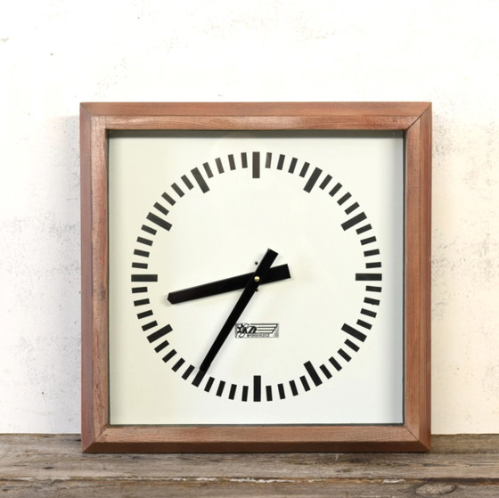 Image 1 of Orologio da stazione - KZŁ. BYDGOSZCZ - Legno, vetro, metallo, stile moderno di metà secolo - 1960-1970 - Orologio da stazione v