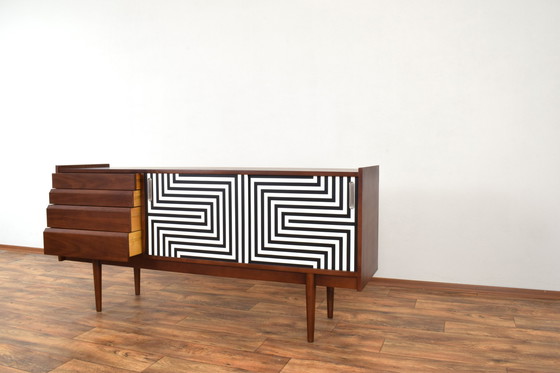 Image 1 of Mid-Century Op-Art Hand-Painted Walnut Sideboard From Bytomskie Fabryki Mebli, 1960S.