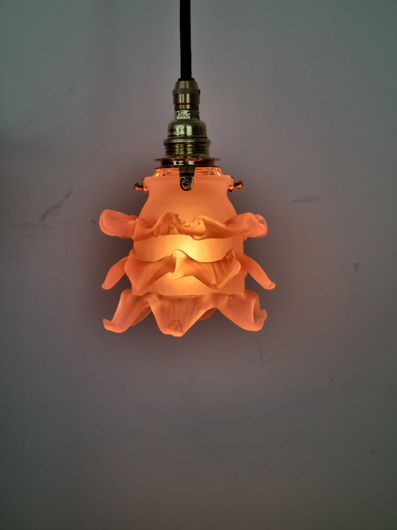 Image 1 of Lampada a sospensione vintage in vetro rosa