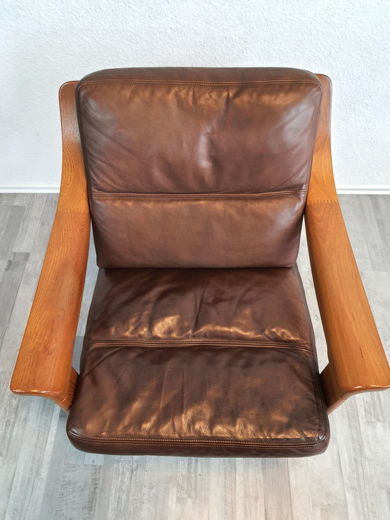 Image 1 of Poul Jeppesen Design danois Fauteuil vintage Easy Chair teck cuir