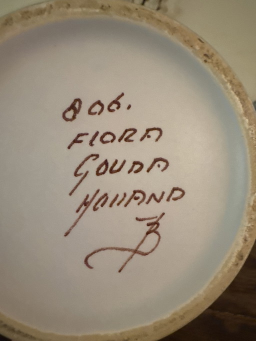 Flora Gouda Vase