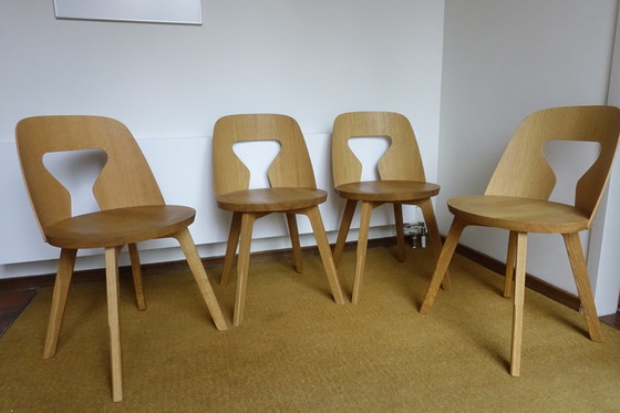 Image 1 of 4x unused oak chairs design Alfredo Haberli for Quodes