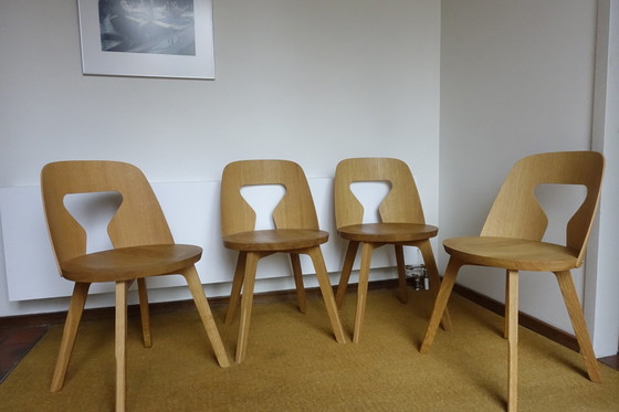 Image 1 of 4x unused oak chairs design Alfredo Haberli for Quodes