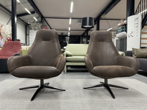 Image 1 of 2 Leolux Pode Spot Armchairs Brown Danza leather