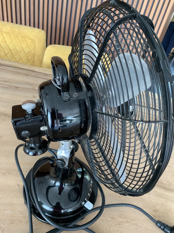 Image 1 of Retro Cinni table fan - very nice condition