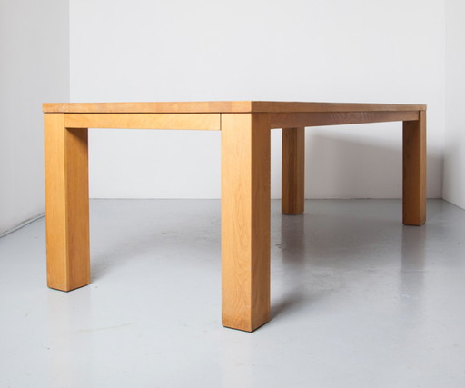 Design Conference Table