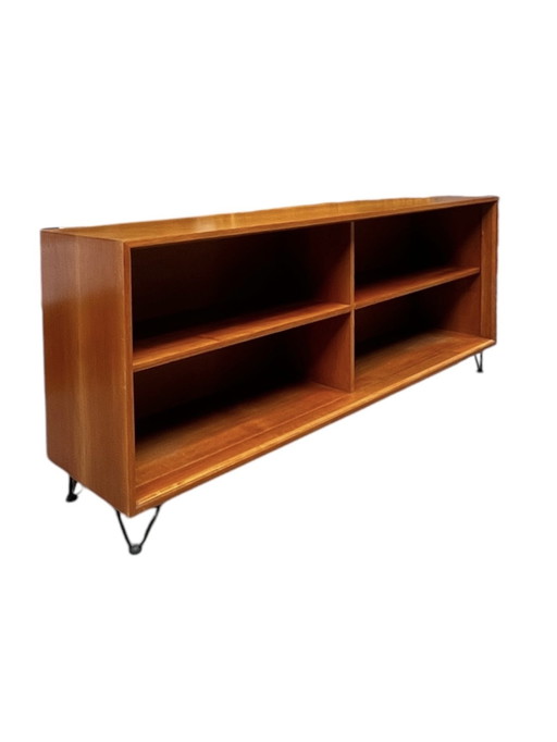 Shelf cabinet