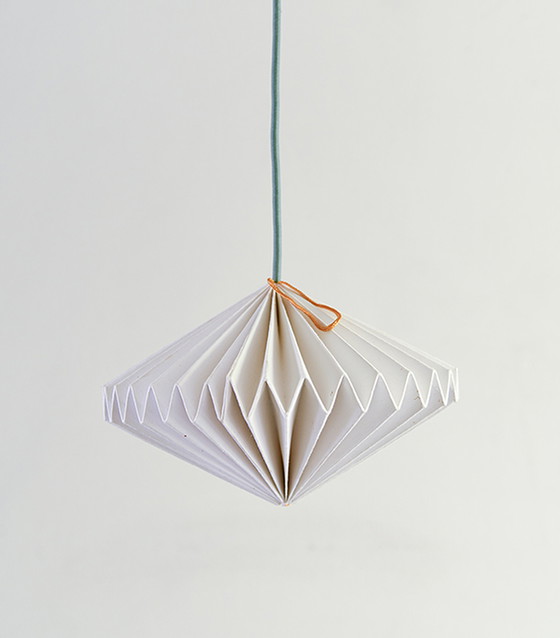 Image 1 of Paper designer lamps Snowpuppe