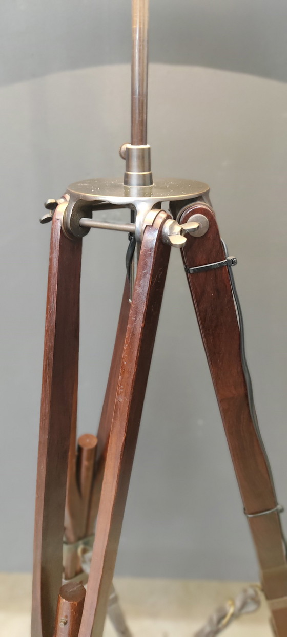 Image 1 of Lampada Tripot Vintage/Classica.