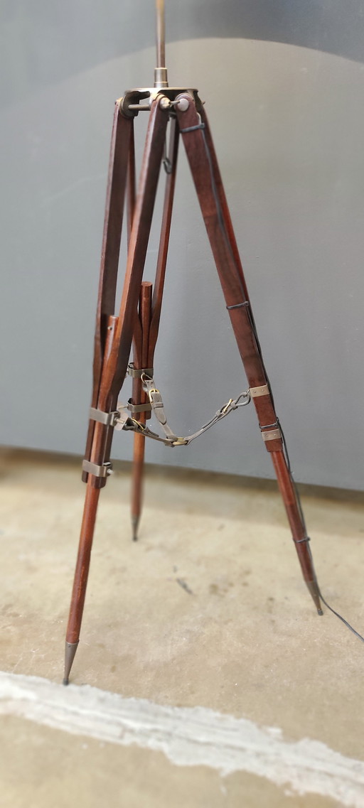 Tripot Lamp Vintage/Classical.