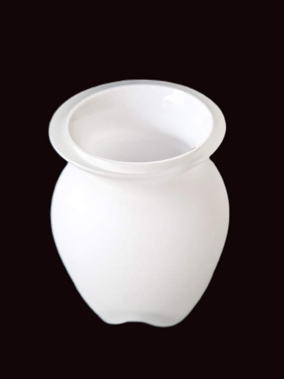 Image 1 of Rosendahl Lin Utzon Opaline Tooth Vase