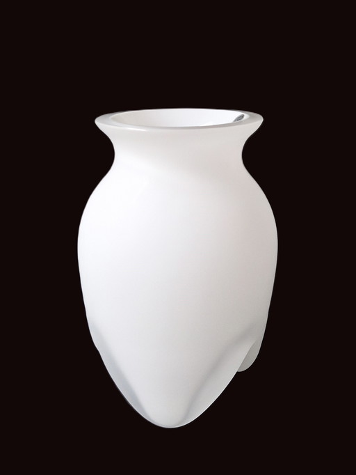 Rosendahl Lin Utzon Opaline Tooth Vase