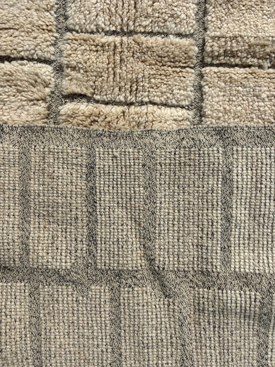 Image 1 of Tapis marocain beige Mid Century Modern