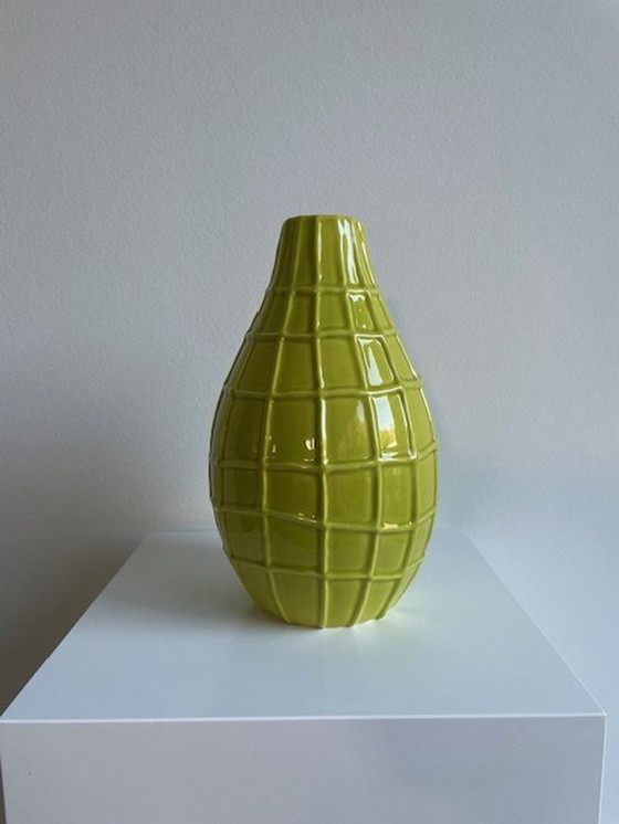 Image 1 of Set Of 1 Vase And 1 Bowl In Lime Green With Nerf Pattern