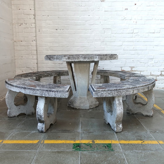 Image 1 of Vintage concrete garden set