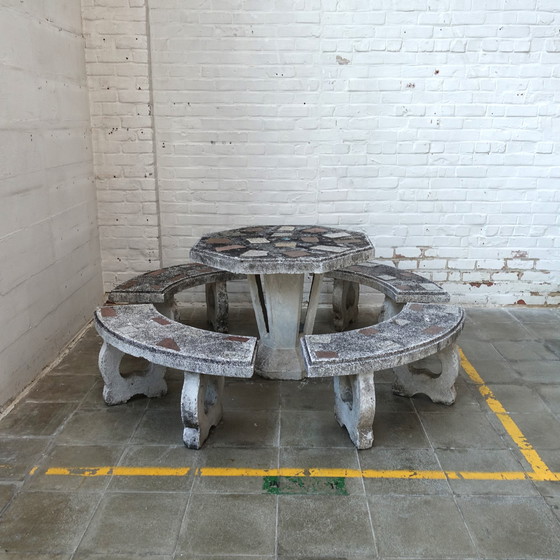 Image 1 of Vintage concrete garden set