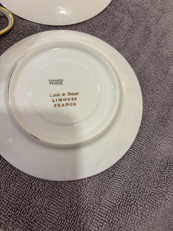 Image 1 of 2 Cups / saucers