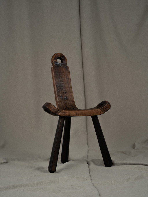 Brutalist Spanish wooden tripod chair