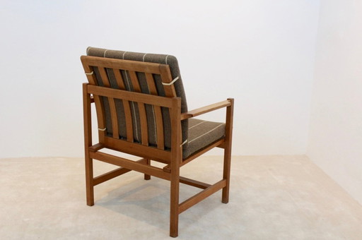 Danish 3233 Armchair by Børge Mogensen