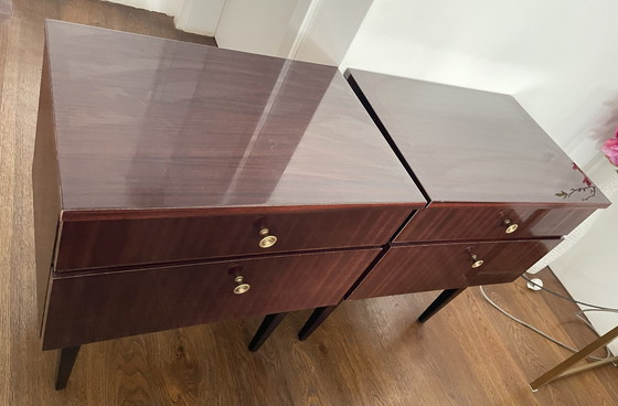 Image 1 of Pair of Art Deco varnished rosewood bedside tables