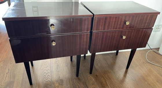 Image 1 of Pair of Art Deco varnished rosewood bedside tables