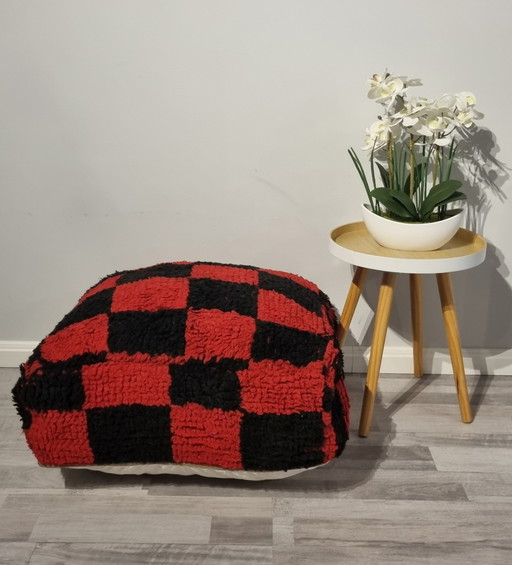 Moroccan Checkered Pouf, Seat Cushion Red/Black