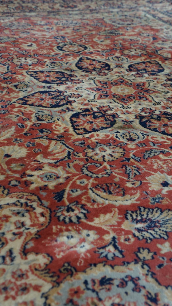 Image 1 of Magnifique tapis d'Orient aux couleurs crème, bleu, rouge et rose, 246 x 172 cm