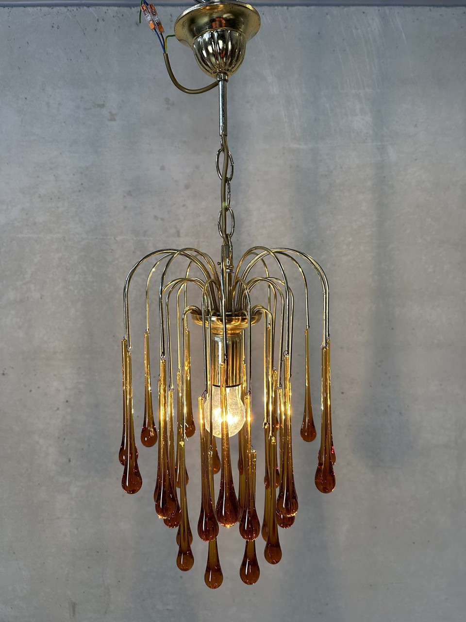 Vintage Amber 'Teardrop' Chandelier | €280 | Whoppah