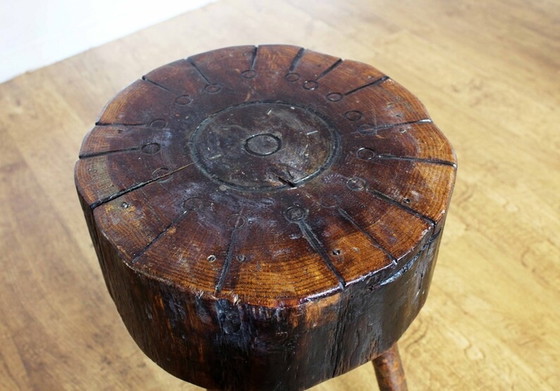 Image 1 of Tabouret rustique en hêtre massif