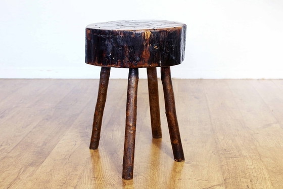 Image 1 of Tabouret rustique en hêtre massif