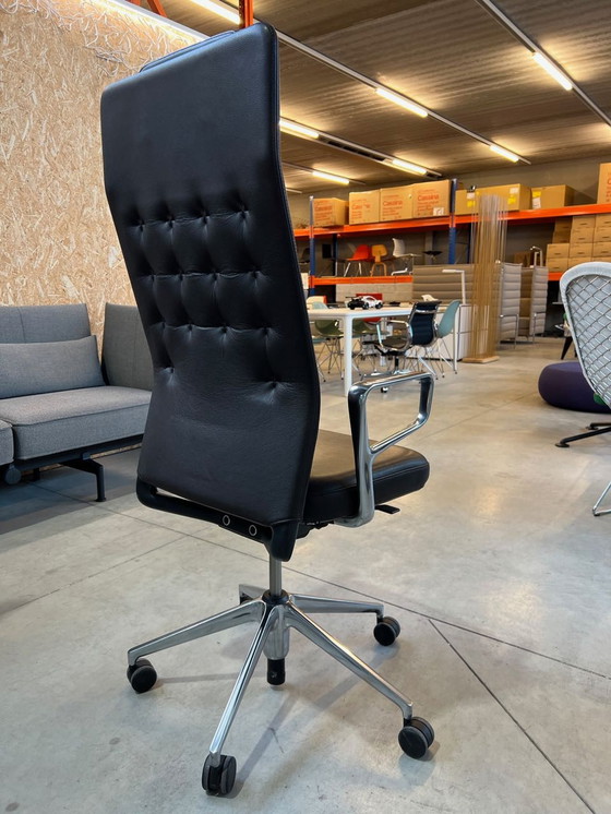 Image 1 of Vitra ID Trim L Antonio Citterio office chair