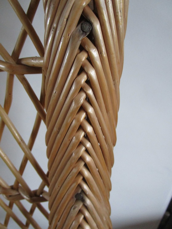 Image 1 of Elegante silla de ratán de principios de los 70