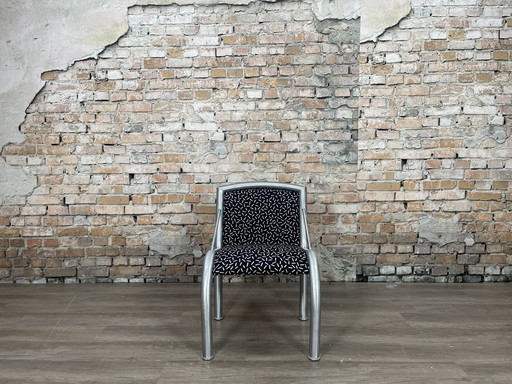 Memphis Milano Lucrezia Armchair