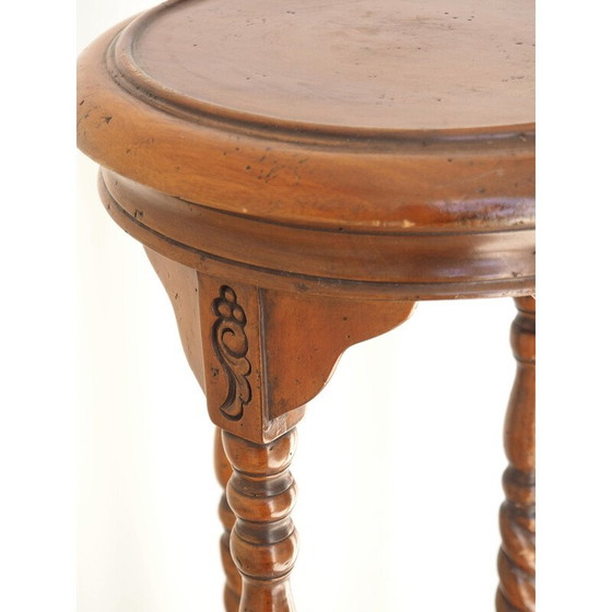 Image 1 of Vintage cherrywood pedestal table