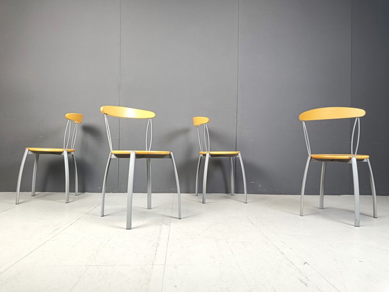 Image 1 of Sedie da pranzo italiane postmoderne vintage, anni '90