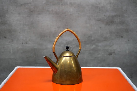 Image 1 of Bauhaus kettle in the style of Peter Behrens, 1920s