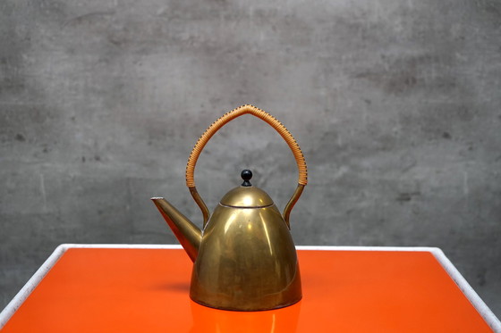 Image 1 of Bauhaus kettle in the style of Peter Behrens, 1920s