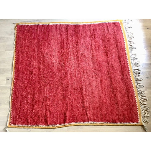 Alfombra roja vintage de 1950
