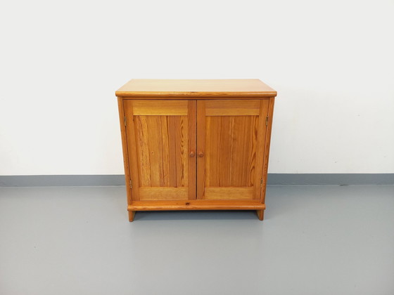 Image 1 of Mobiletto portaoggetti vintage in pino degli anni '60 e '70