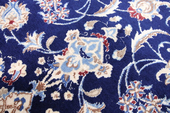 Image 1 of Original Hand-Knotted Persian Carpet Nain 9 La Fine With Silk 245 X 195 Cm Top Condition