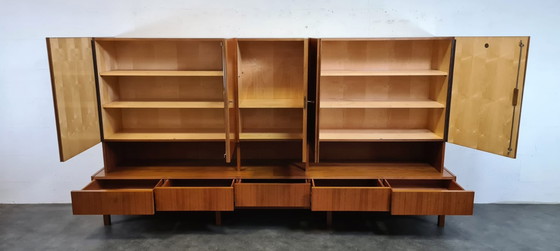 Image 1 of Vintage cupboard GSL