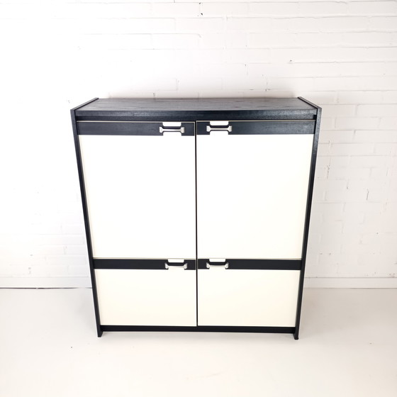 Image 1 of Armoire murale vintage Mid Century