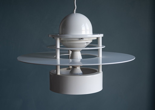 Lampe suspendue Louis Poulsen modèle 17050