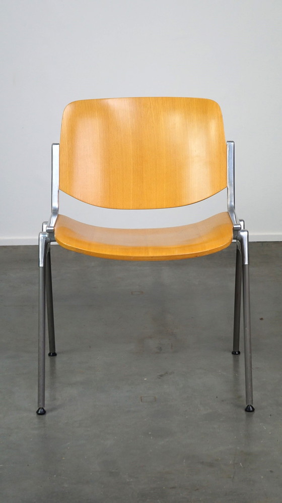 Image 1 of Vintage design chair by Gaincarlo Piretti model 106