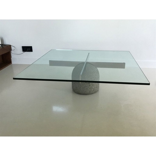 Paracarro" vintage coffee table in glass and concrete by Giovanni Offredi, Italy 1970