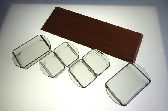 Image 1 of Vassoio da portata in teak vintage