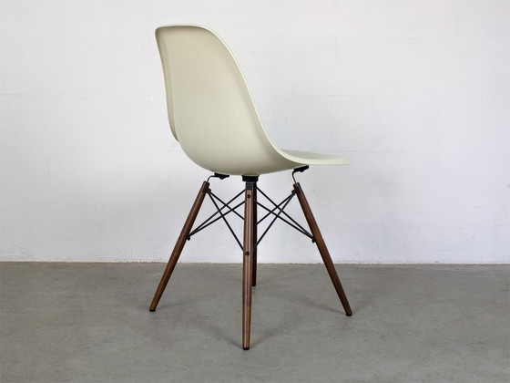 Image 1 of Vitra Dsw Original Glass Fiber In Parchment Design Charles Eames